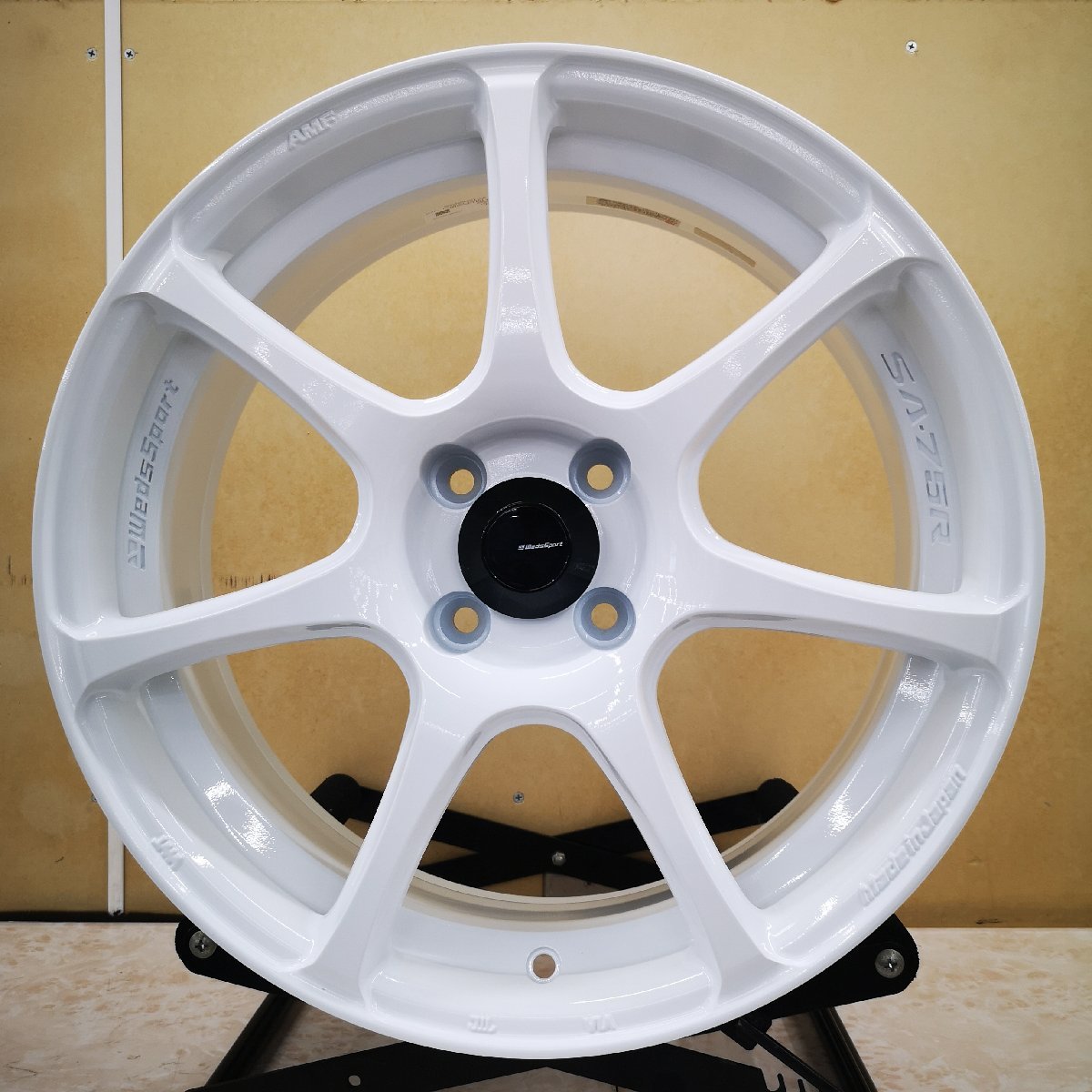 ☆未使用展示品☆ WEDSSPORT SA-75R 17×6.5J +42 4/100 4本セット 