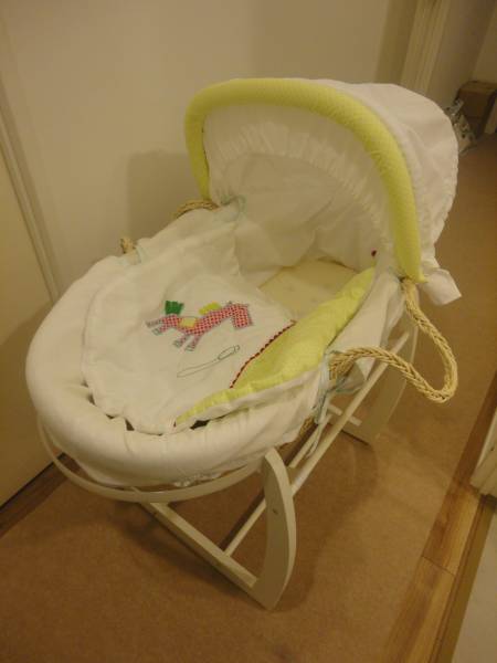 Mamas & Papas クーハンバスケット＆木製スタンド（中古)(ベビー 