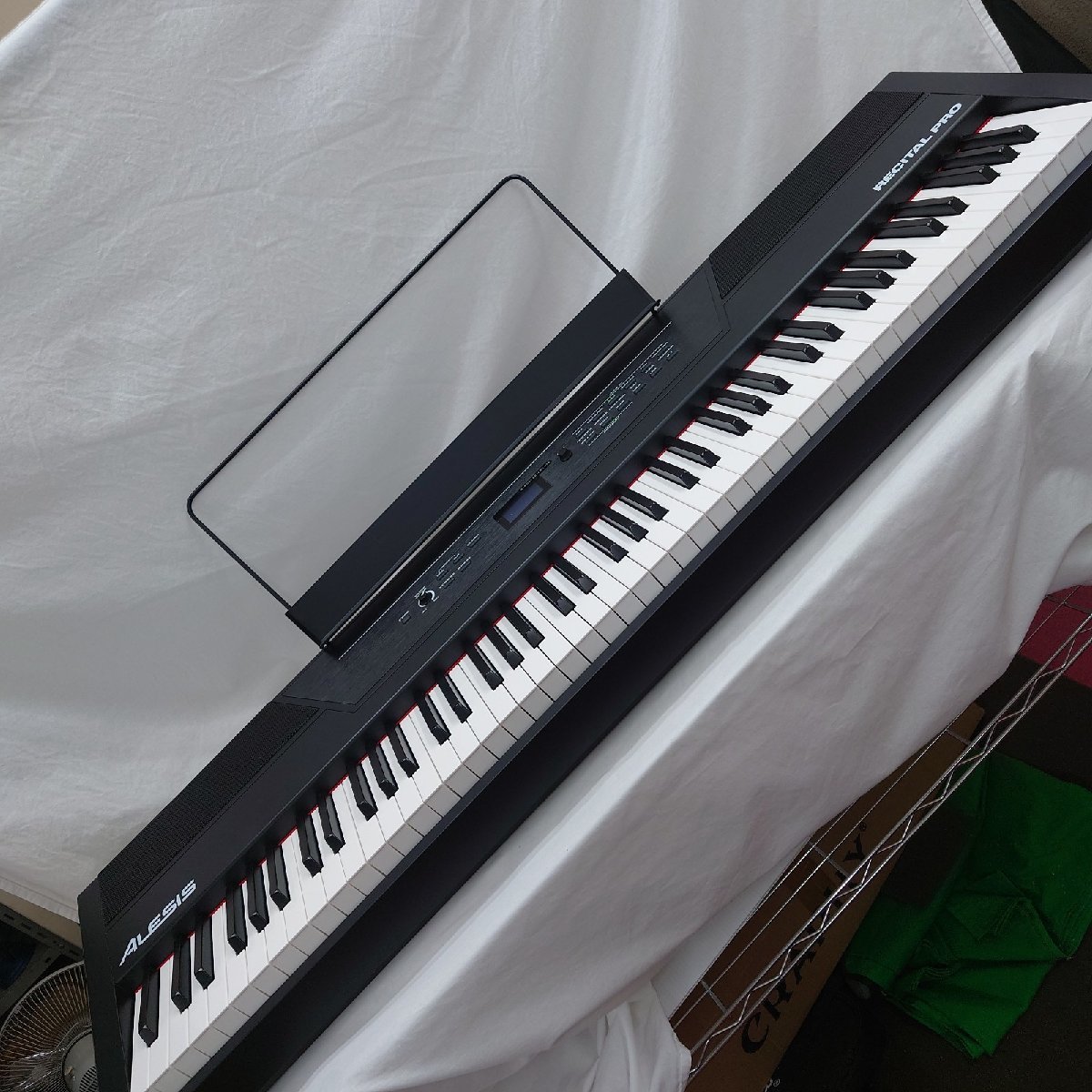Alesis Recital Pro 電子ピアノ 【＊スタンドは付属しません】