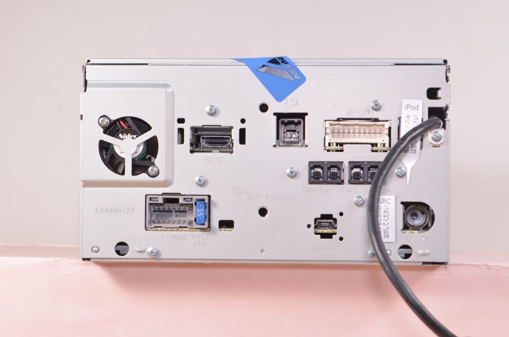 CN-R330WD パナソニック メモリーナビ 2014地図 整備済み 保証 S/no