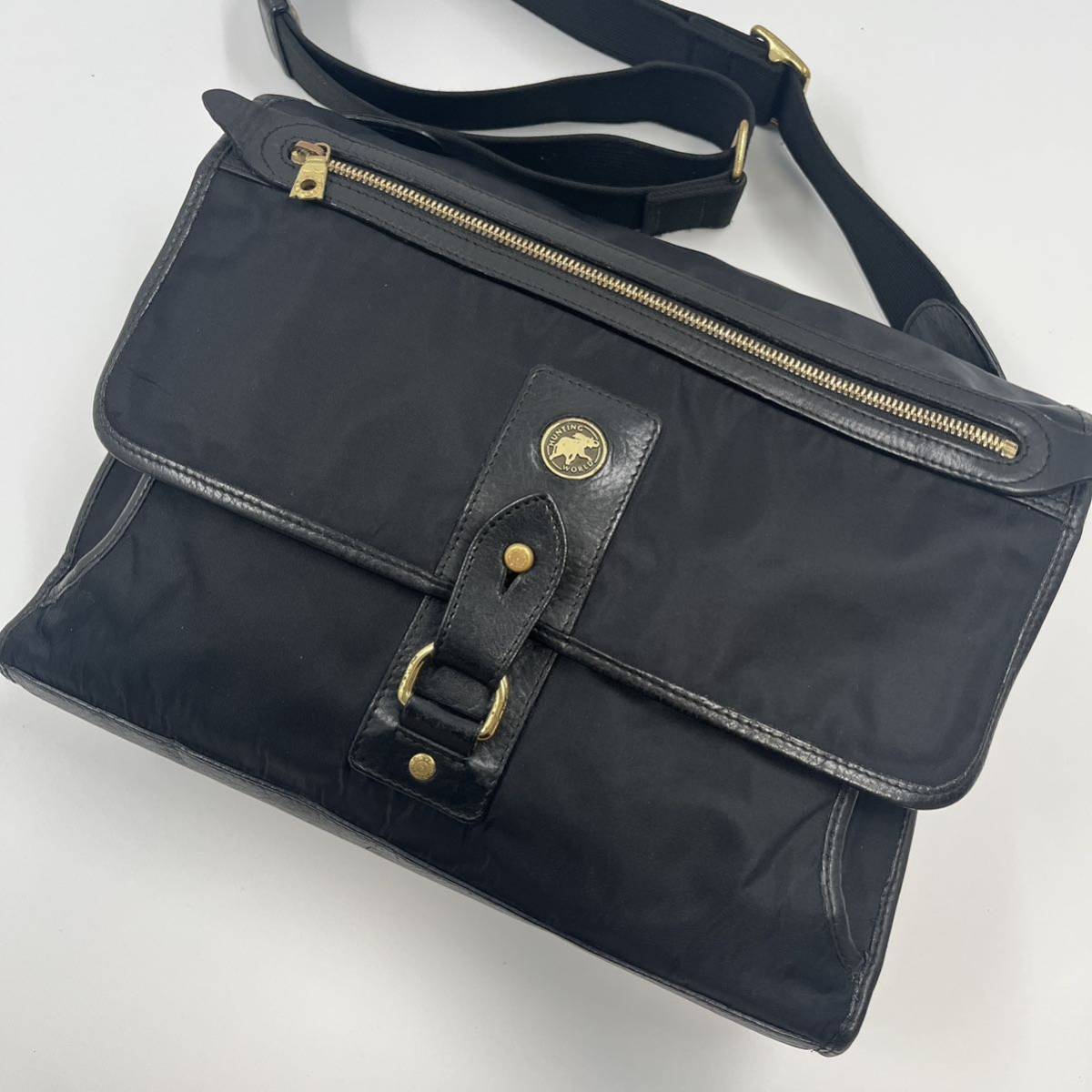 美品☆HUNTING WORLD ハンティングワールド ショルダーバック デニム