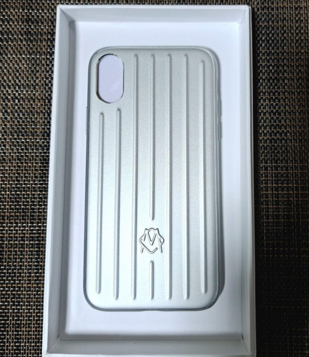 RIMOWA リモワ iPhone X/Xs スマホケース シルバー