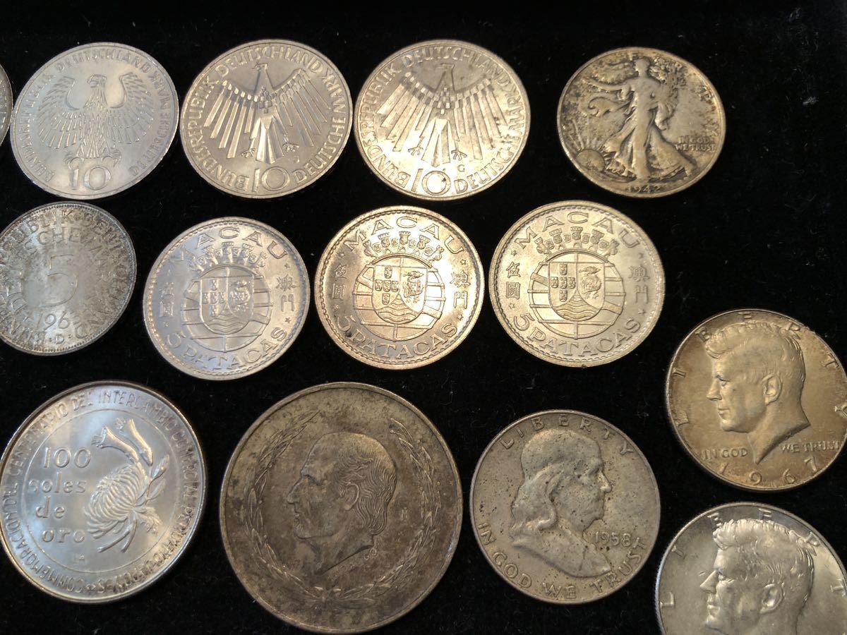 外国銀貨 24枚 まとめて ドイツ アメリカ メキシコ マカオ 通貨 貨幣 硬貨 近代 日本 古銭 コイン 金貨 骨董品 c0161  Yahoo!オークション | 銀貨 -「メキシコオリンピック銀貨」(北アメリカ) 計10枚 ゴールド