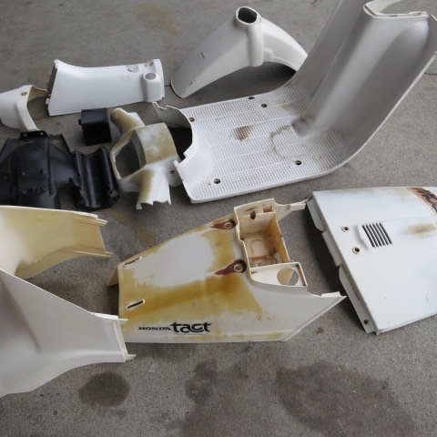 □【Tact タクト AB07 6V車】純正カウルSET ベースに□K30315 タクト
