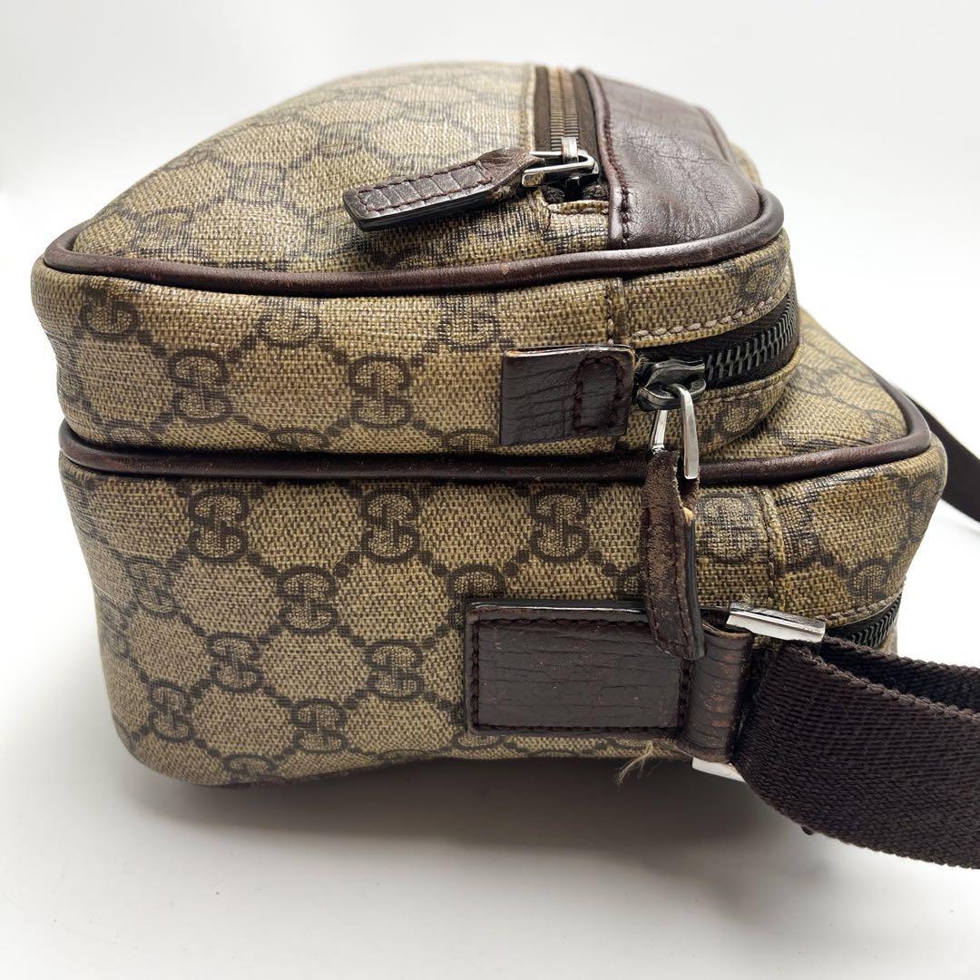 グッチ GGスプリーム 斜め掛け ショルダーバッグ カメラバッグ ロゴ プレート 美品 GUCCI グッチ GGスプリーム ショルダー 斜めがけ カメラバッグ