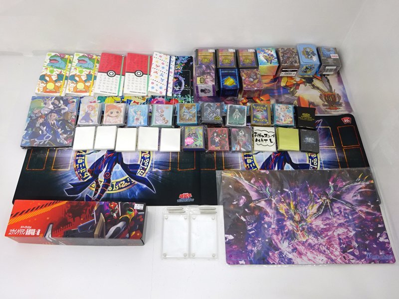 ☆ジャンク☆プレイマット スリーブ カードケース等 まとめ売り 傷み