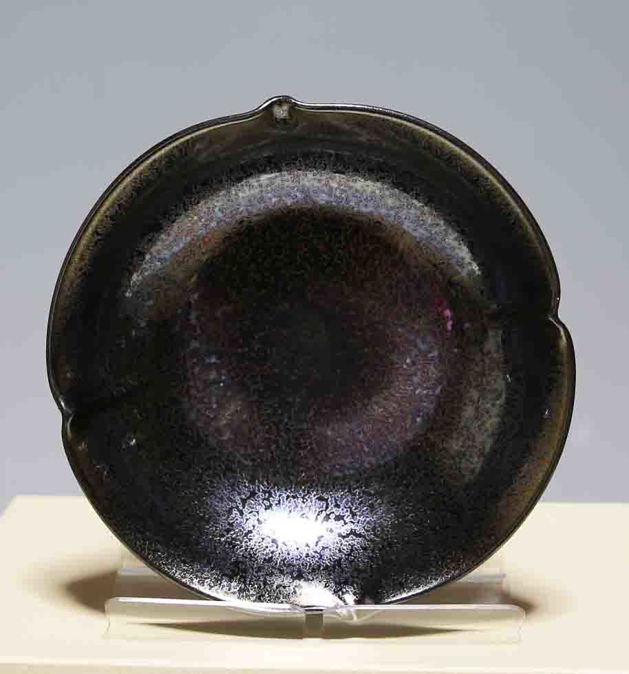 信楽焼　聴蝉舎小閑窯　井伊昊嗣 造 鐵釉鉢