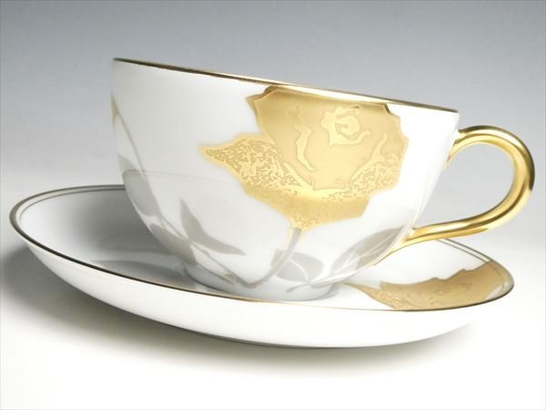K178 大倉陶園 金白金蝕 薔薇 バラ カフェオレ 大型 カップ＆ソーサー