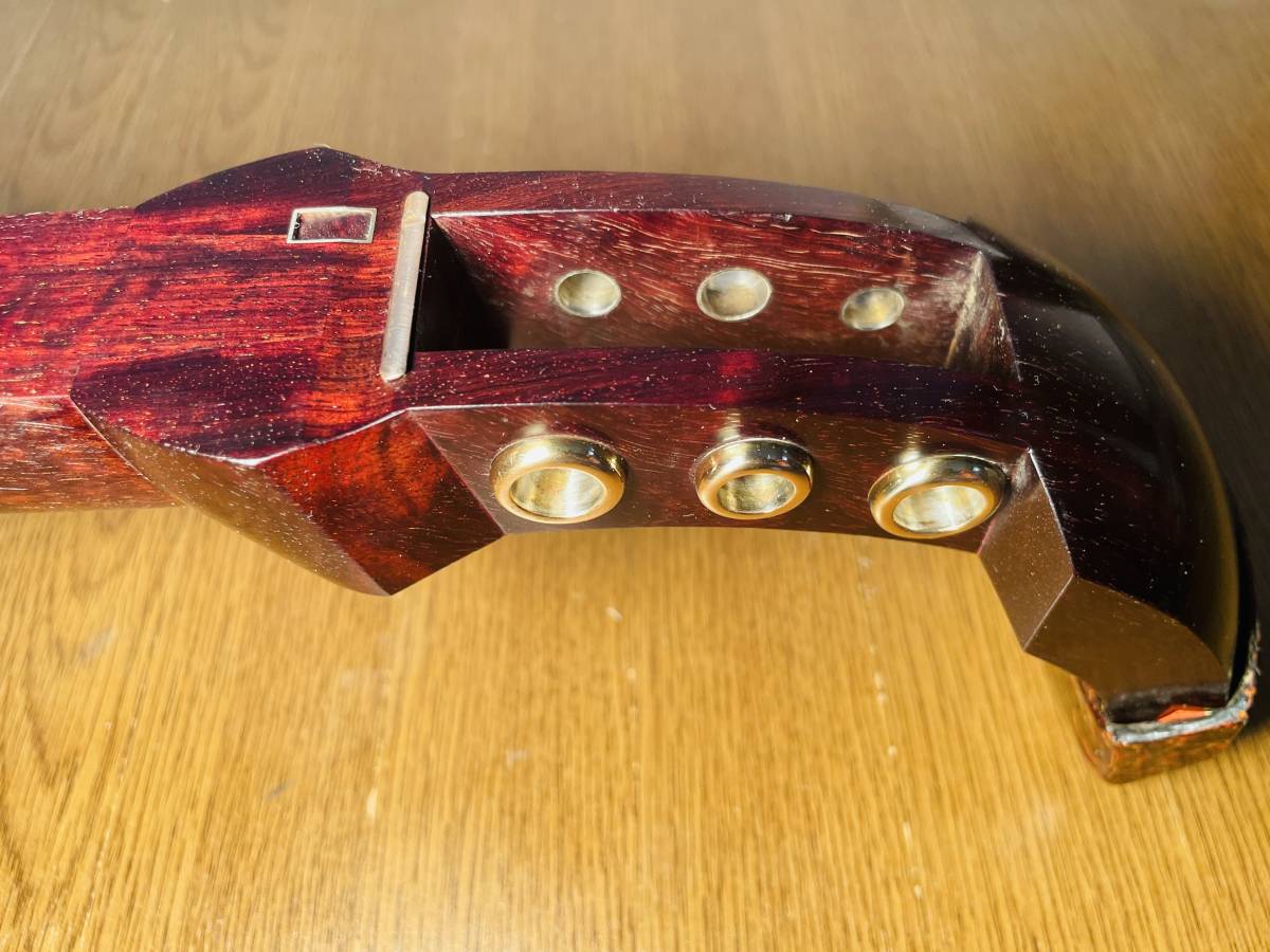 最高級　津軽三味線　金細　子持綾杉胴　両面高音質人工皮張り済み。_6