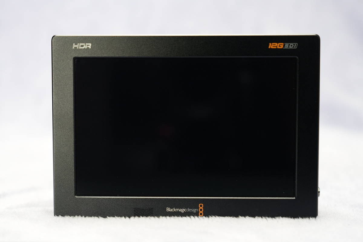 Blackmagic Video Assist 7 12G HDR Blackmagic Video Assist Mini