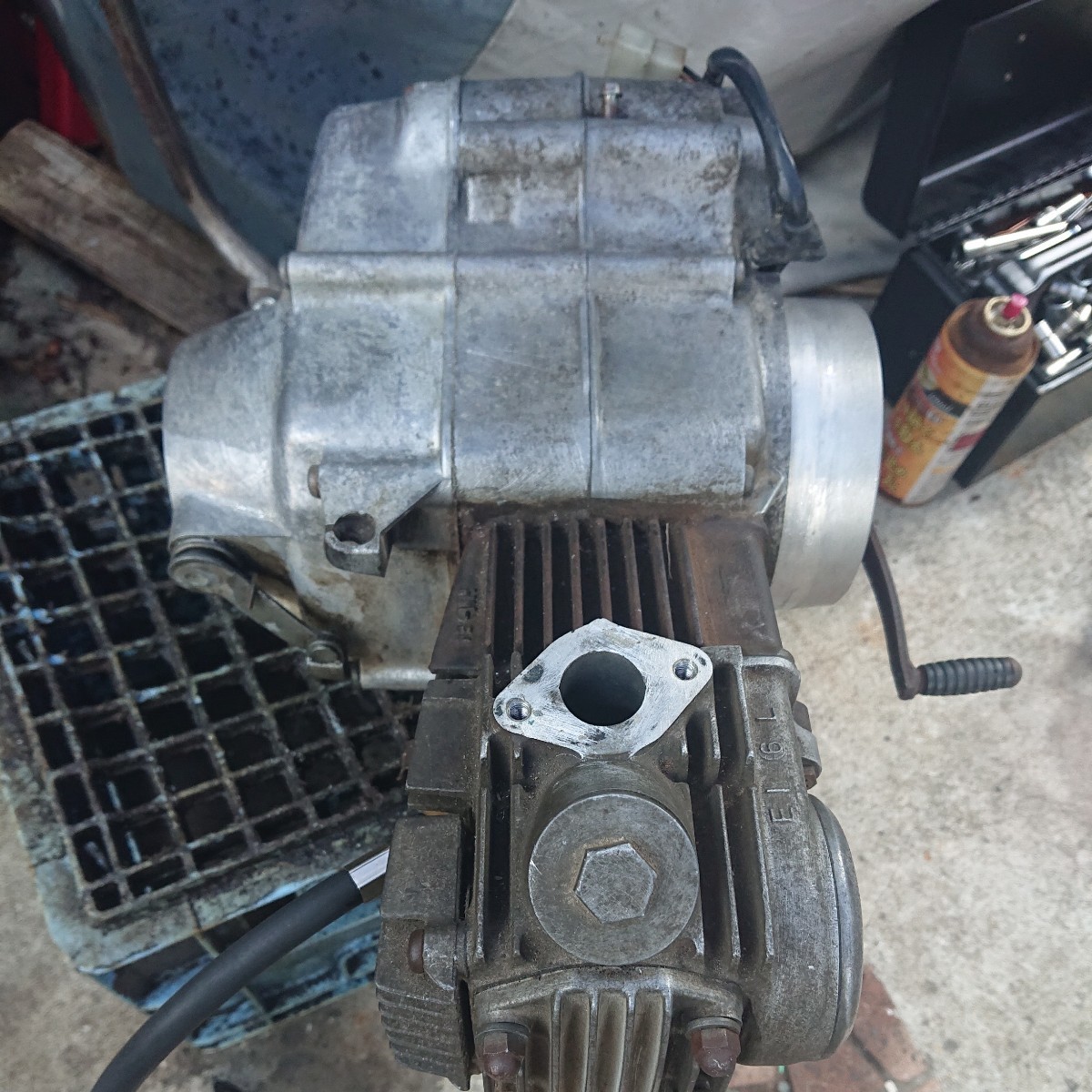 DAX70 ST-70 純正エンジン ダックスシャリーモンキーZ50J 【公式通販】