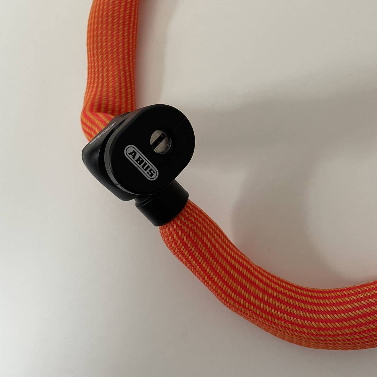 最終出品半額セール!!【美品】ABUS アブス IVERA CHAIN 7210/110 イベラチェーン SPARKLING ORANGE バイクロック 盗難防止