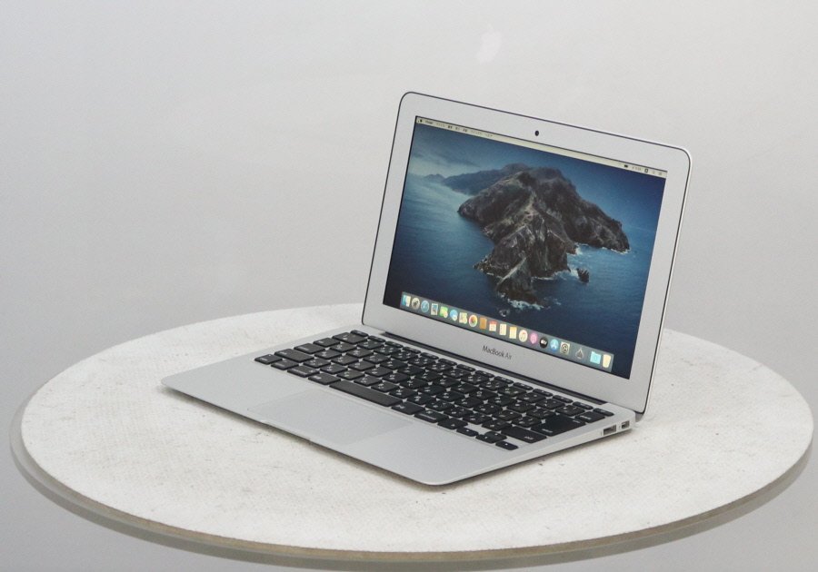 Apple MacBook Air Mid2013 A1465 macOS Core i5 4250U 1.30GHz 4GB