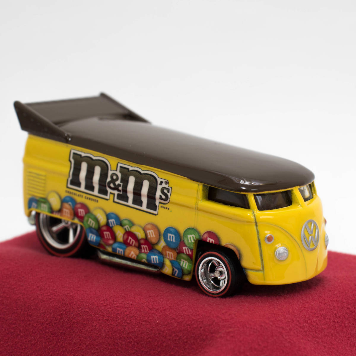 超希少】 ホットウィール フォルクスワーゲン ドラッグ バス m&m's VW 超希少】 ホットウィール フォルクスワーゲン ドラッグ バス m&m's VW