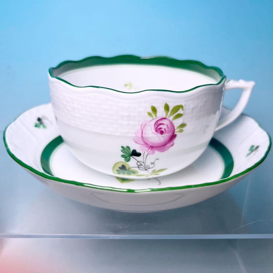 ☆ ヘレンド ウィーンのバラ カップ&ソーサー 124-2-00/VRH（箱無し）HEREND ティーカップ 