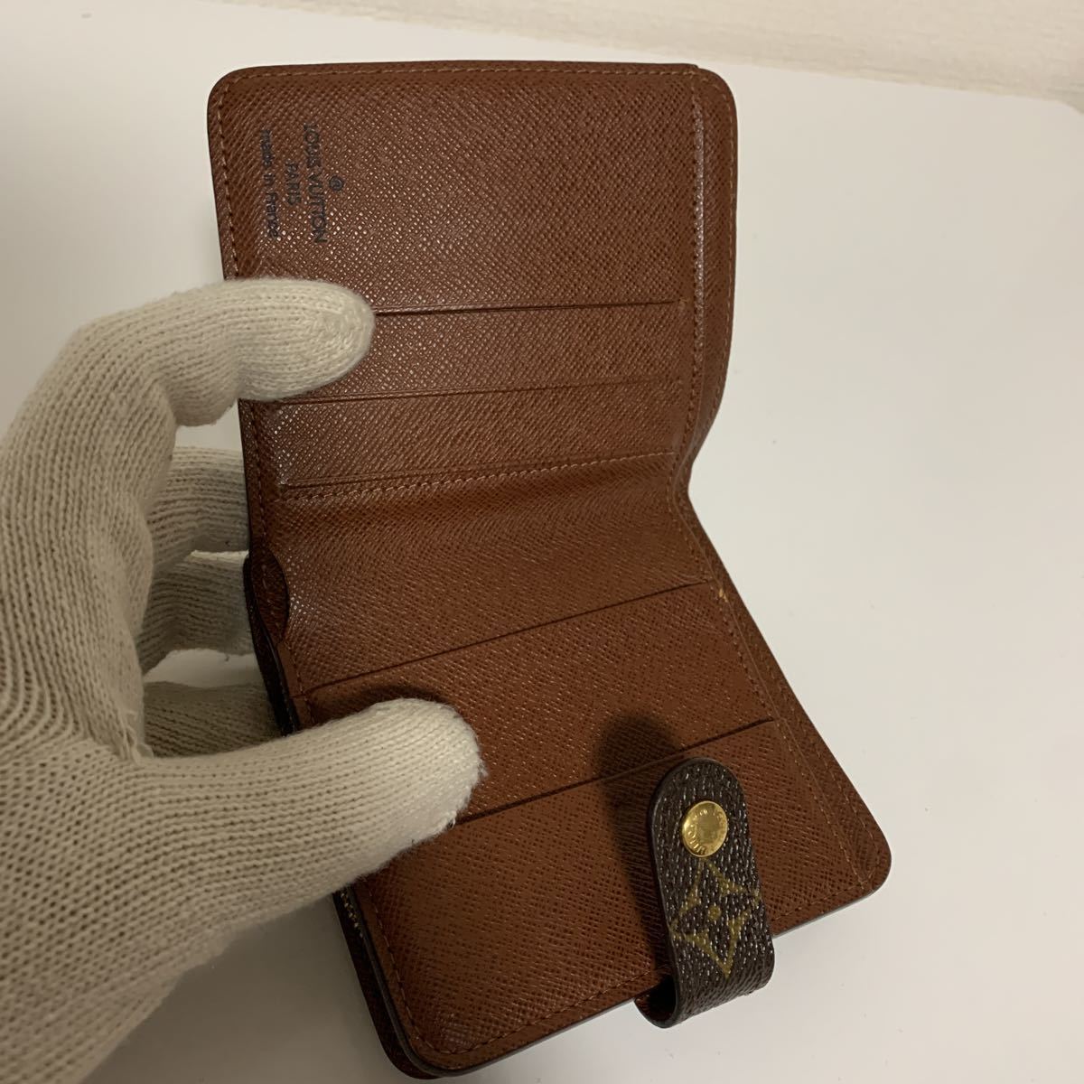 ク*マ様 LOUIS VUITTON ルイヴィトン 折り財布 モノグラム 良品 LOUIS VUITTON ルイヴィトン モノグラム 折り財布 【公式通販】