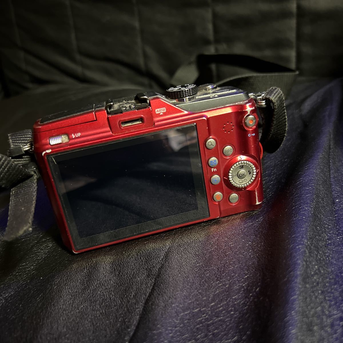 OLYMPUS オリンパス E-PL2 ミラーレス 一眼レフ カメラ 【公式通販】
