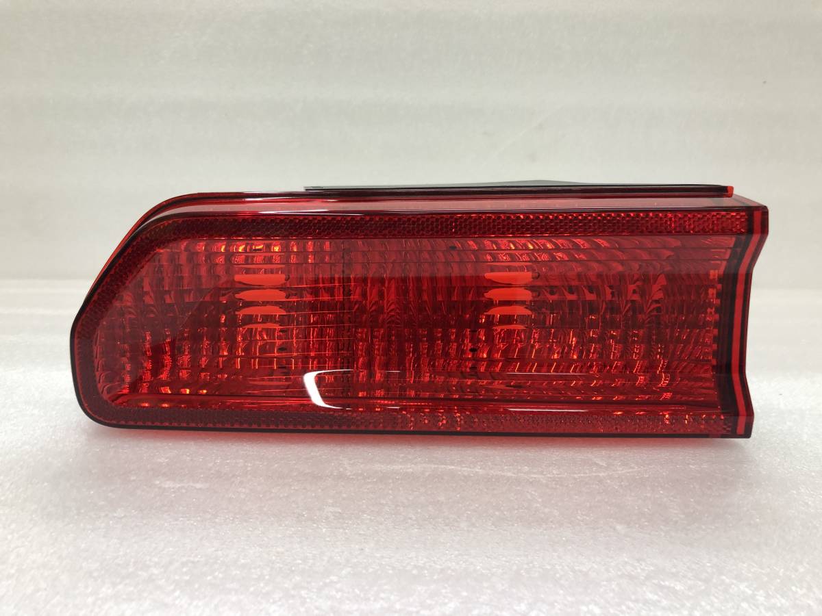 Mopar純正 08-14y ダッジ チャレンジャー テールランプ テールレンズ 