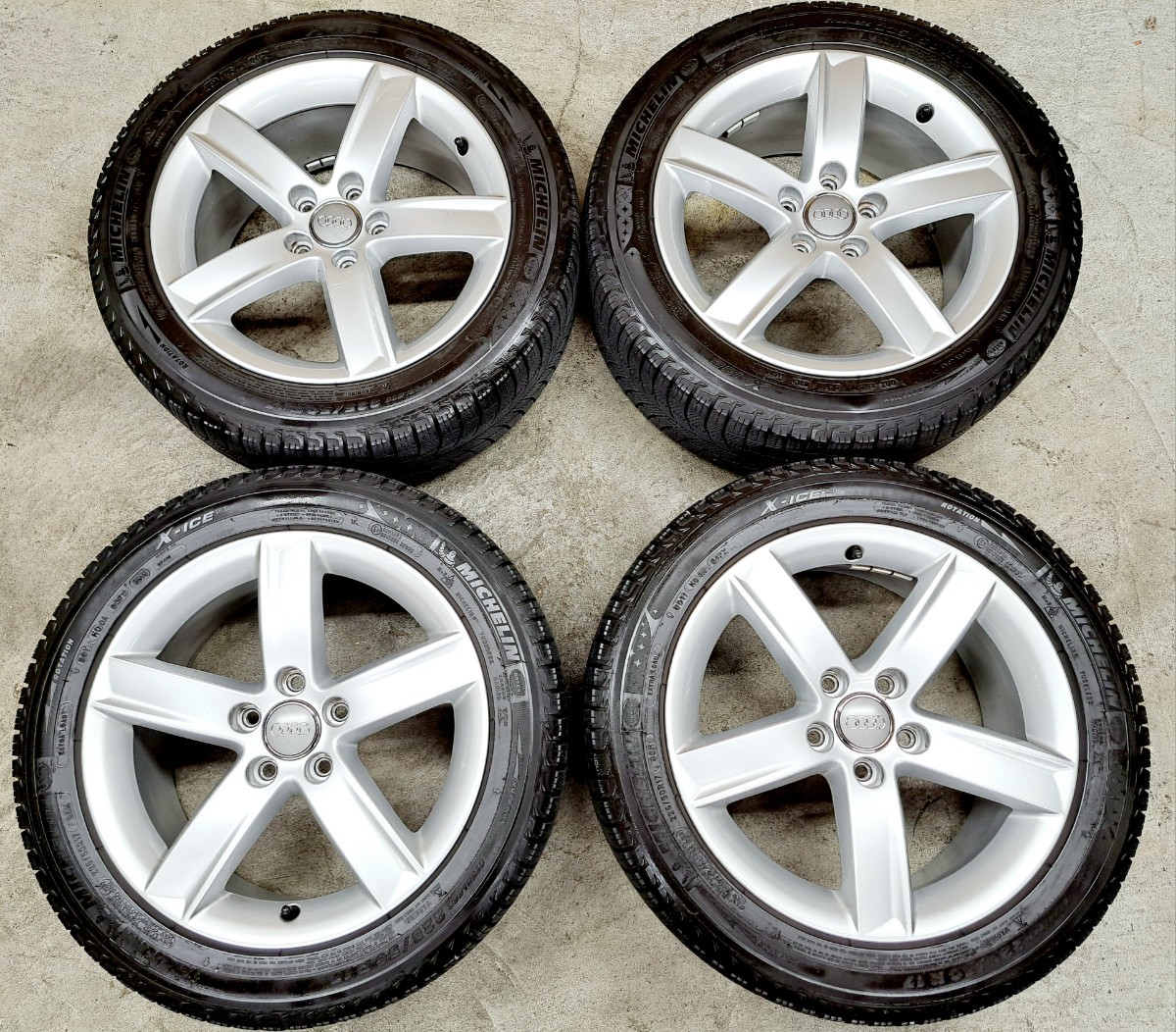 極上品】アウディ A4 純正 ホイールタイヤ 225/50R17 ミシュラン X