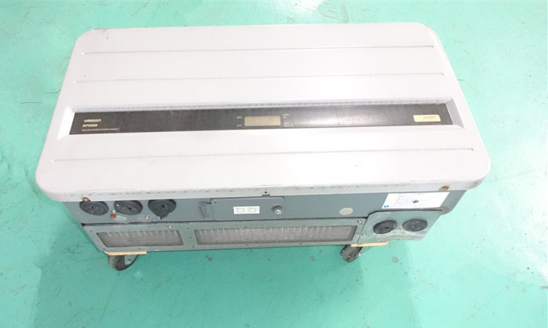 複数在庫　OMRON ソーラーパワーコンディショナー パワコン KP55M-J4 5.5kW　中古現状品
