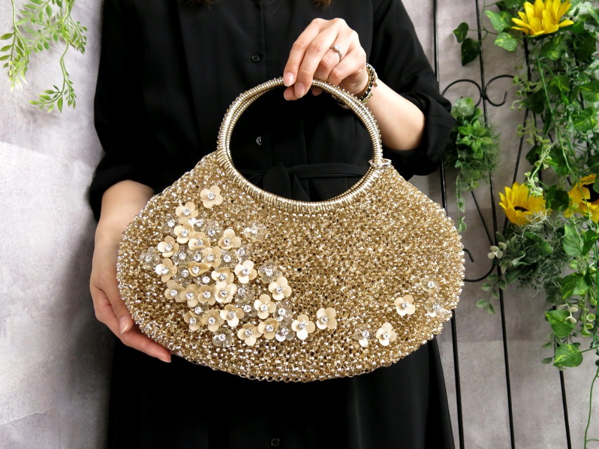 ○未使用○ANTEPRIMA アンテプリマ○フラワーモチーフ○ビジュー 