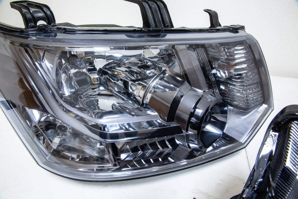 三菱 デリカ D5 ヘッドライト 左右 純正 HID バラスト付き (ヘッド 