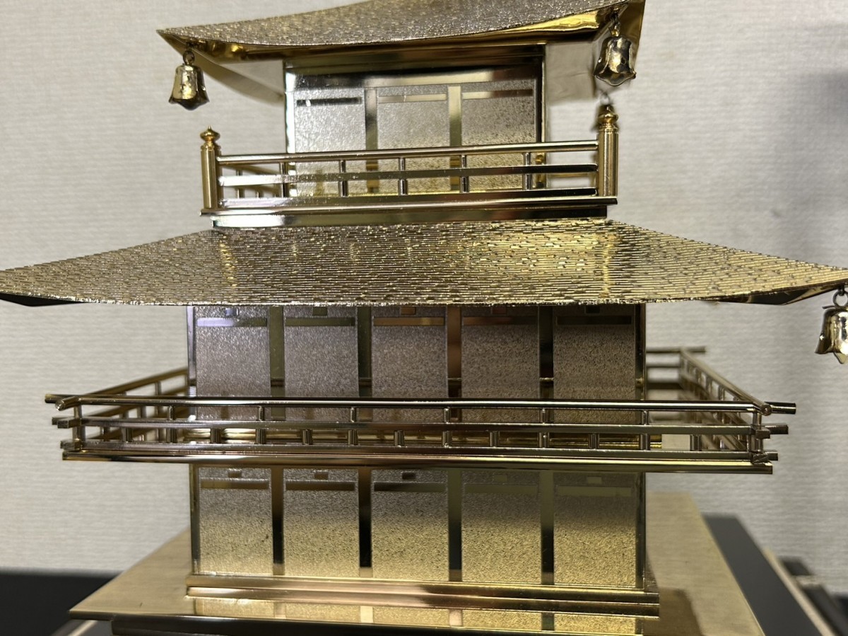 A3 金閣寺 金属製 和風 ガラスケース入り 置物 京都 招福 金属工芸品 