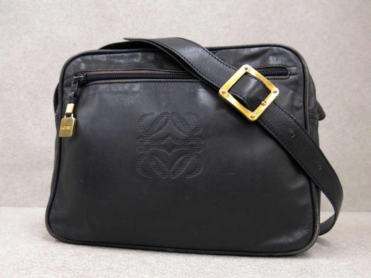 ◆LOEWE ロエベ◆アナグラム◆カーフ レザー 本革◆ショルダー バッグ◆紺 ゴールド金具◆ロゴ型押し◆斜め掛け◆A1907