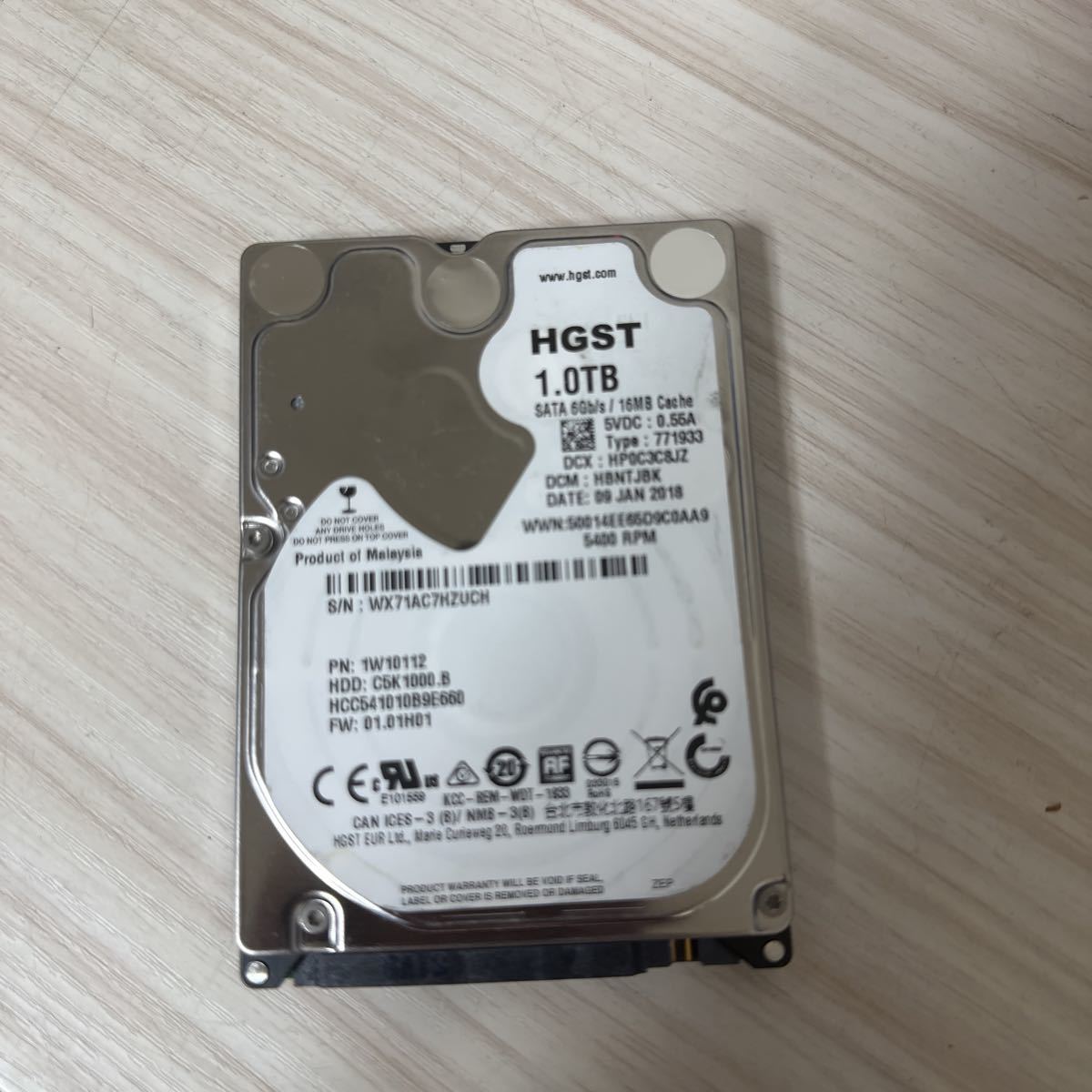 ほぼ新品HGST AVコマンド 1TB 2.5インチ HDD 7時間 HCC HGST HDD AV