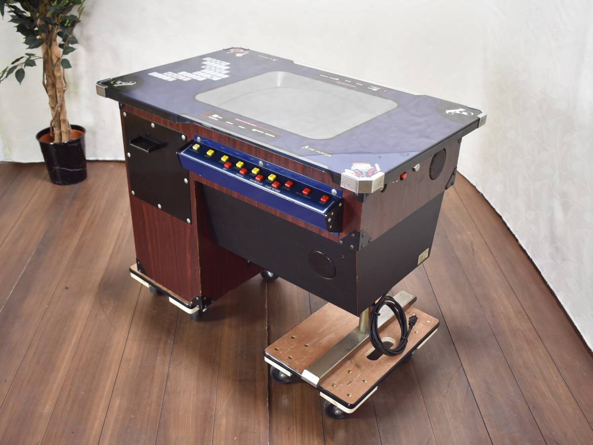 【ヤ取終了12/7】≪zyt1044ジ≫ 昭和レトロアーケードゲーム GOODLUCK ポーカーゲーム筐体 ACE POKER テーブル筐体/ブラウン管 現状品 50618-05 昭和レトロアーケードゲーム GOODLUCK ポーカーゲーム筐体 ACE POKER