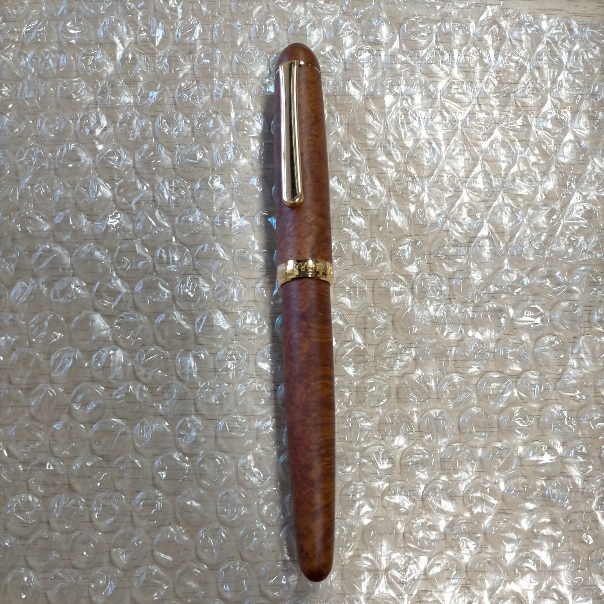 プラチナ PLATINUM 万年筆 ＃3776センチュリー木軸 ペン先14K M 585 箱