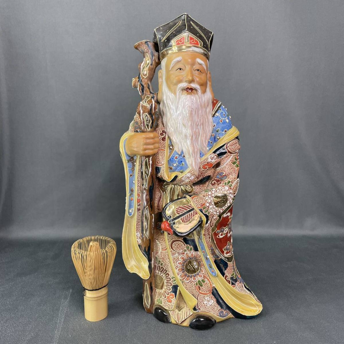 驚きの破格値，お買い得 九谷焼 本金彩細密盛上技法 金襴手 寿老人像 高42cm 陶人形 置物 時代物 縁起物 細密細工(その他)｜売買されたオークション情報、yahooの商品情報をアーカイブ公開 - オークファン 九谷