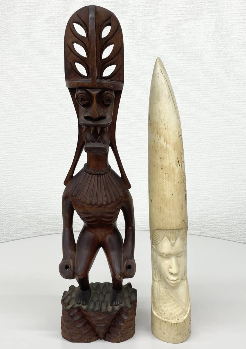 オブジェ 置物　木彫 象牙風　2体