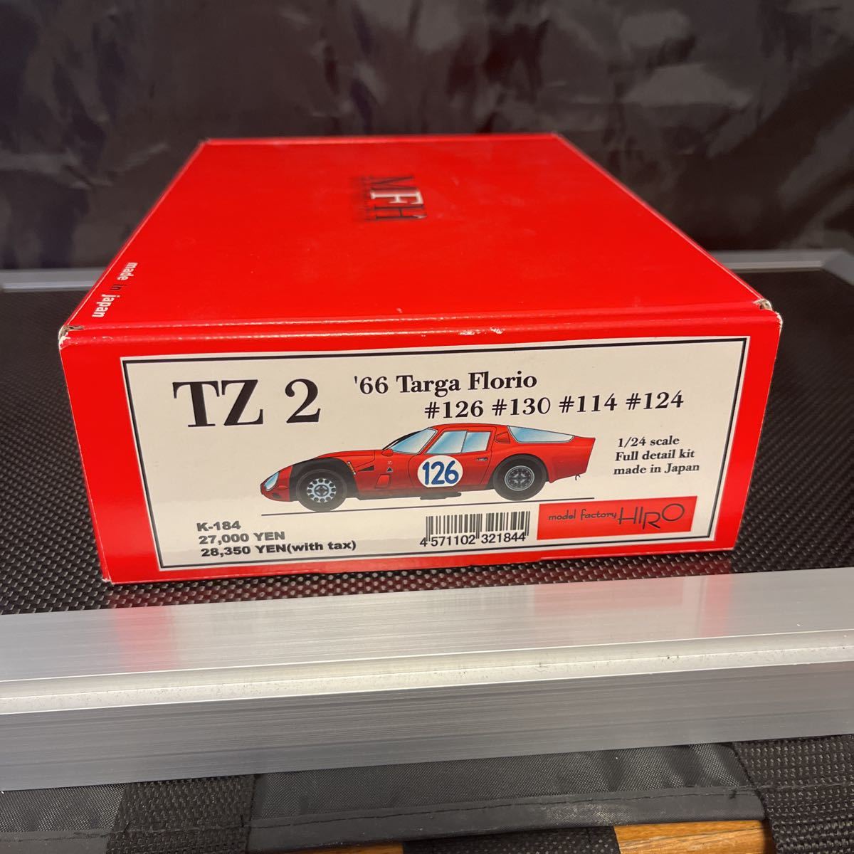◎【希少】未組立 オオタキ 1/24 たかちゃんマン ソアラ 2800GT