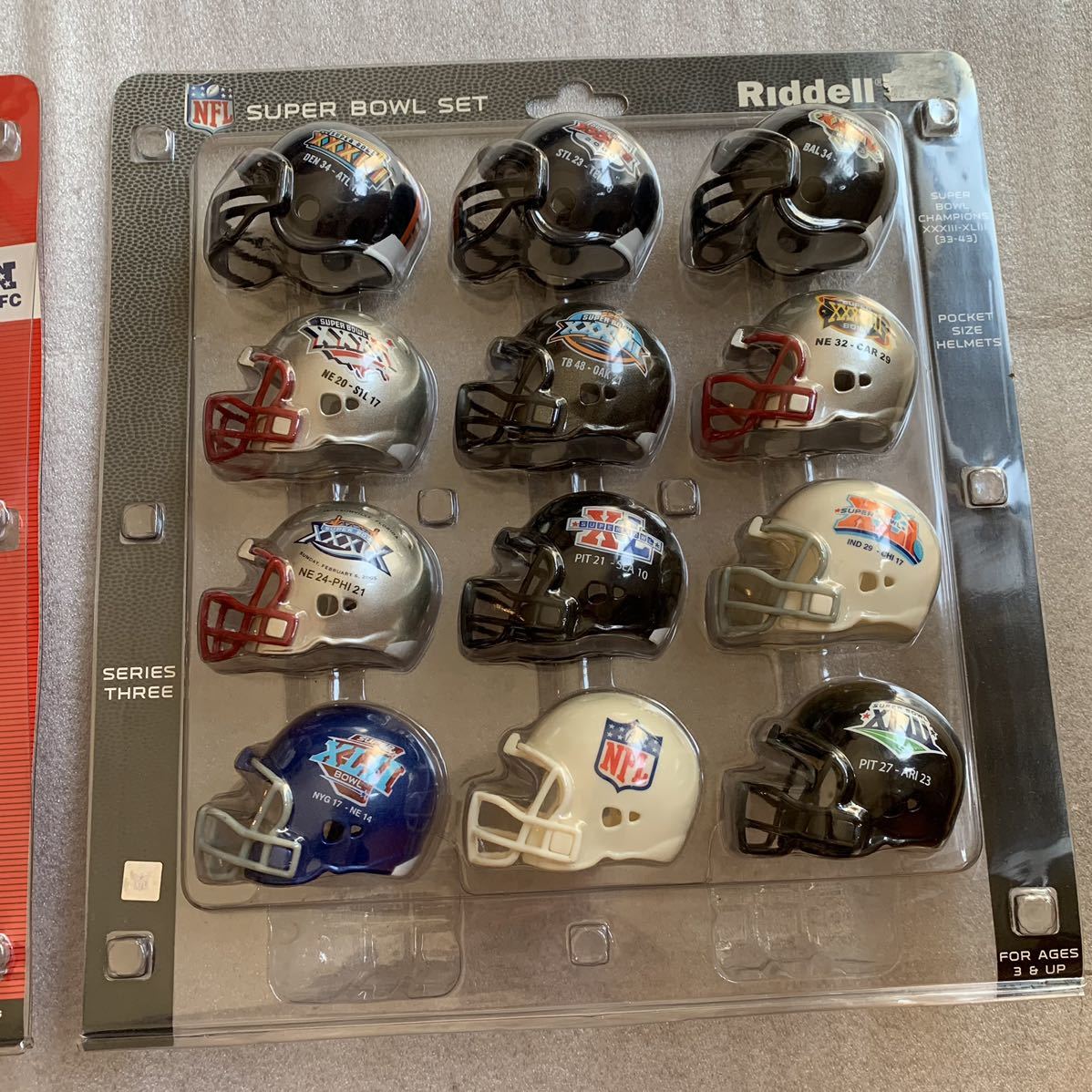 新品/未使用) Riddell NFL Helmet Super Bowl Conference Set 28個