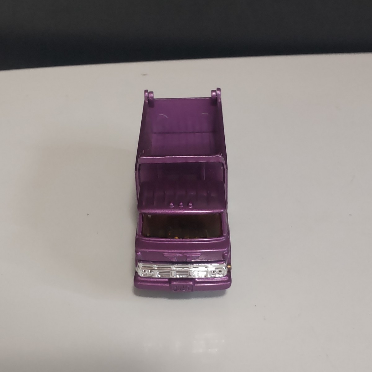 レア 当時物 ダンプトラック トミカ 黒箱 52 日野 ダンプカー 紫