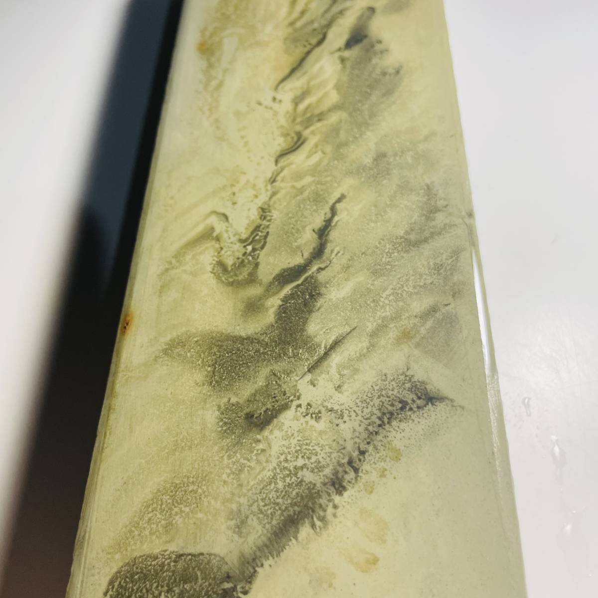 天然砥石 正本山合砥 浅黄 1377g 仕上げ砥石 ／ 鉋鑿鋸剃刀包丁京都 