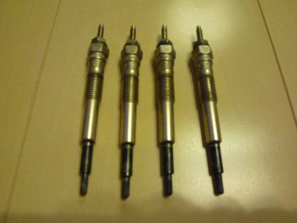 1KZ グロープラグ 4本セット！ KZJ78プラドで使用(エンジン部品