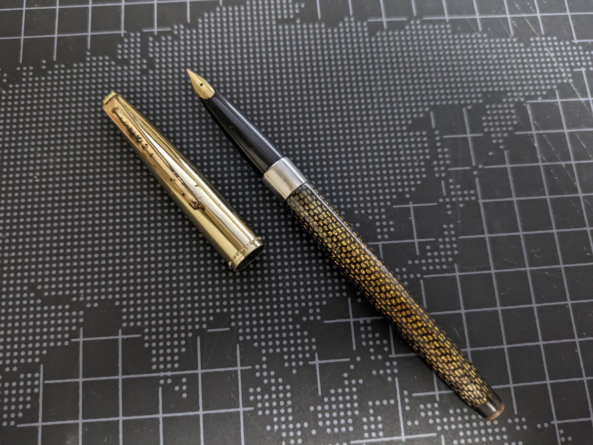 3776 PLATINUM プラチナ＃3776 14K 万年筆 ボルドー×ゴールド