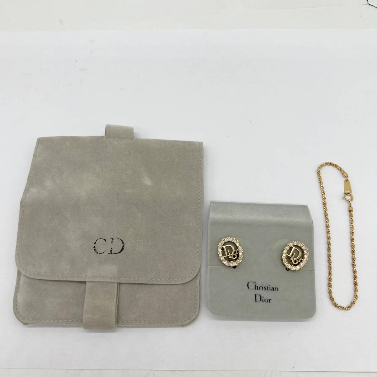 11483/ Christian Dior クリスチャンディオール イヤリング ロゴ ゴールド 金 ラインストーン アクセサリー レディース 女性 ブランド品