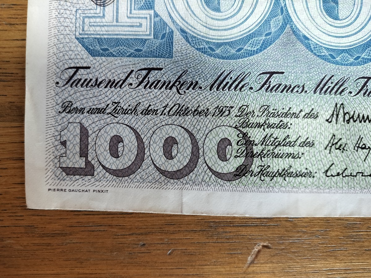 スイスフラン Wikipedia スイス・フランの紙幣 : SWI < | スイス 新