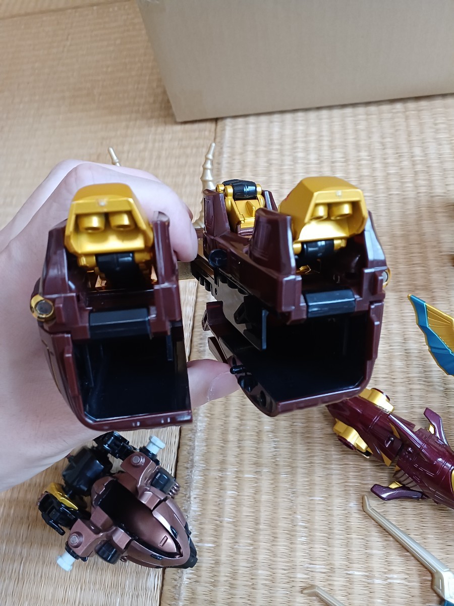 破損無し 美品 DX超合金百獣合体 ガオゴッド 百獣戦隊ガオレンジャー