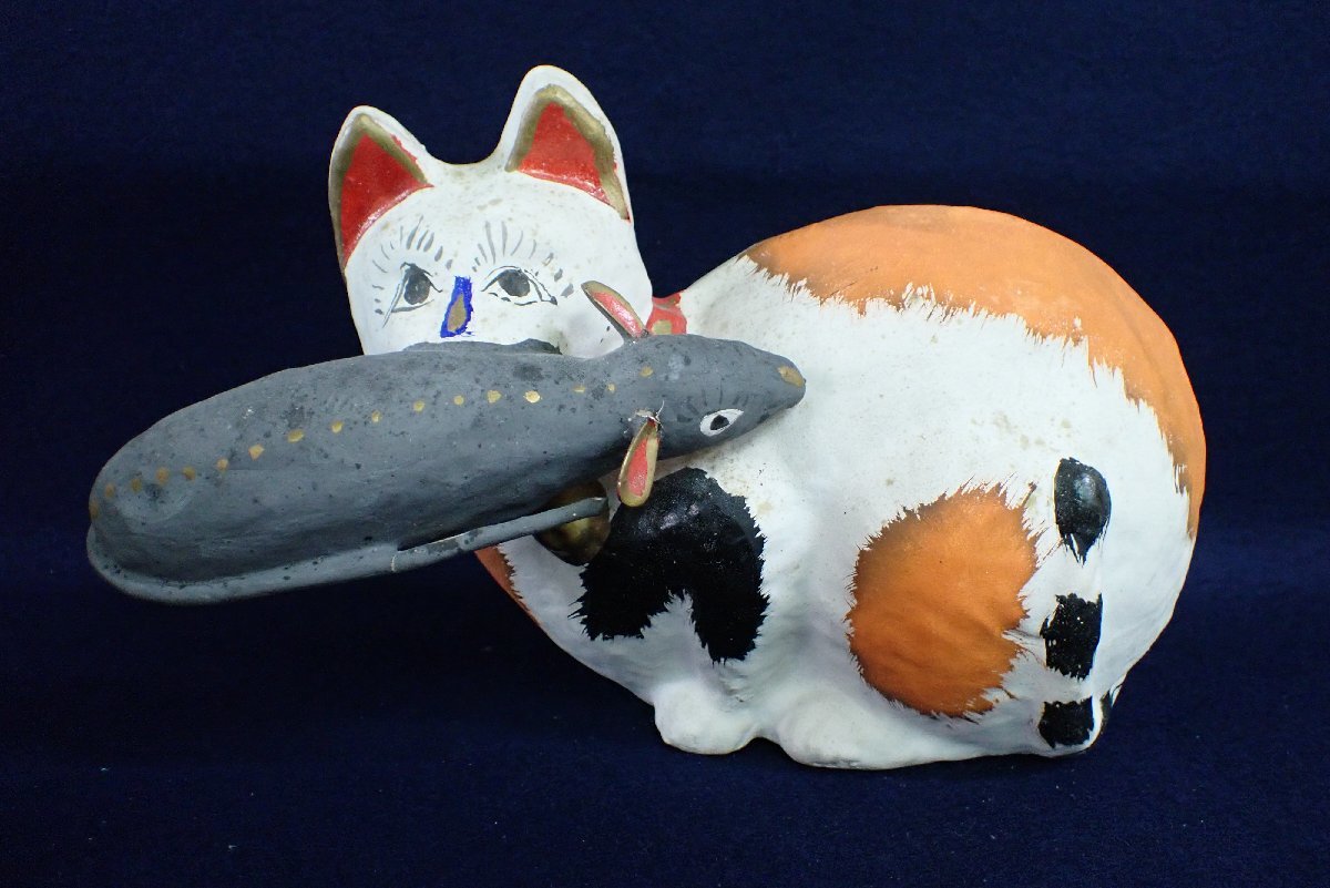 招き猫 : ご縁猫 張子 縁起物 置物 白 White）左手あげ ココニャネル(S
