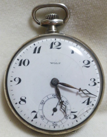 ウルフ / 懐中時計 ◆ 銀片蓋側 / 8石 / 提げ時計 ◆ 稼働 / 要オーバーホール ◆ 時計店放出品 / アンティーク