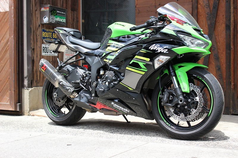カワサキ ZX-6R 2019 2020仕様 専門店購入 美車 カスタム 多数 傷