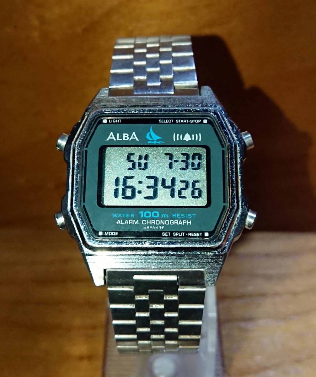 SEIKO ALBA セイコー アルバ ALARM CHRONOGRAPH W309-4030デジタル 