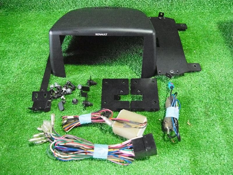 大人気，低価 psi ルノー RK4MC ルーテシア 社外2DINサイズ ナビ取付キット オーディオパネル 変換カプラー(取り付けキット、配線)｜売買されたオークション情報、yahooの商品情報をアーカイブ公開 - オーク 取り付けキット、配線