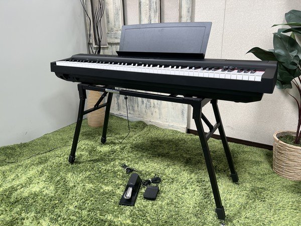 展示品級【 YAMAHA / ヤマハ キーボード P-125 電子ピアノ 88鍵盤 譜面 