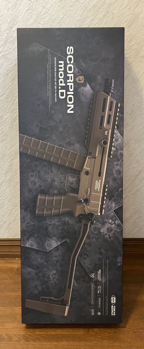 【送料無料】東京マルイ スコーピオン mod.d 電動サブマシンガン【純正バッテリー&充電器付】