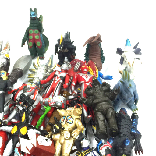 ウルトラマン ウルトラ怪獣 ゼットン バルタン星人 キングジョー 仮面